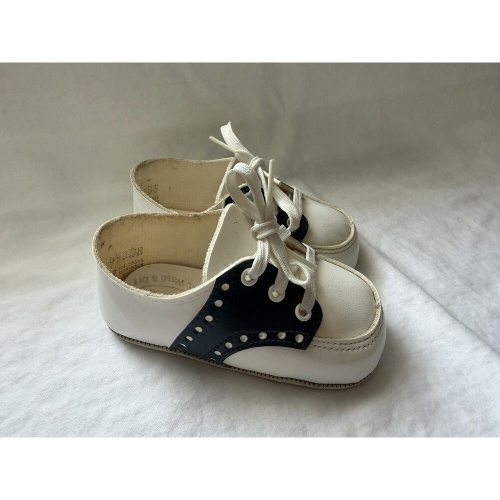 Vintage Wee Kids Black White Size 3 Saddle Shoes Made In USA